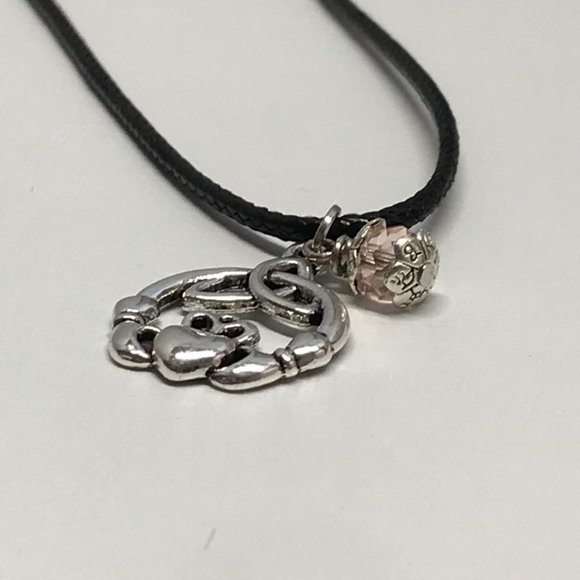 Charmed Claddagh Triquetra Trinity Knot Pink Bead - Picture 2 of 8